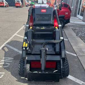 Mini-chargeur Toro Dingo TX1000 Turbo à chenilles larges, le plus vendu - Product Image 5