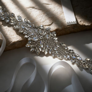 Cinturón de Novia Bridella BS11 con Pedrería Plateada, Ajustable - Product Image 6