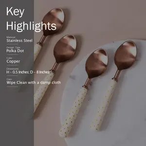Manche en résine à pois avec cuillère en cuivre ensemble de couverts bicolore dans un nouveau look pour restaurant d'hôtel. - Product Image 4