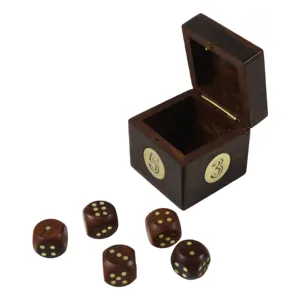 प्रीमियम गुणवत्ता 6 पक्षीय dice लकड़ी के बॉक्स अनुकूलित डिजाइन यार्ड गेम के साथ बच्चों और वयस्कों के परिवार के खेल dice