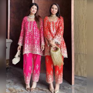 ชุดคุर्ติ ชารารา และผ้าคลุมไหล่ 3 ชิ้น ผ้าจอร์เจตต์เนื้อหนา หรูหรา พร้อมงานปักมือ ขายส่งราคาถูก - Product Image 1