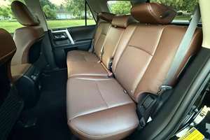 2024 Edición Limitada 4x4 con Caja de Cambios Automática, Título Limpio, Sin Accidentes, con Bajo Kilometraje, Listo para Envío - Product Image 5