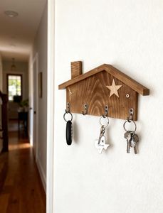 Organisateur de courrier et porte-clés en bois rustique. Gardez votre entrée organisée. Disponible aux prix de gros - Product Image 6