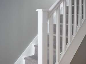 Putih prima kayu pinus persegi Newel Post 82mm X 82mm bagian tangga - Product Image 6