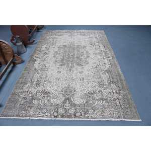 พรมตุรกีขนาดใหญ่ 5.5x8.9 ฟุต ลายจุดสีเทาวินเทจ - Product Image 1