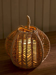 Decoración de Calabaza de Ratán Tejida a Mano Sisu, Centro de Mesa Otoñal de Fibra Natural, Adorno Rústico para Mesa de Otoño - Product Image 3