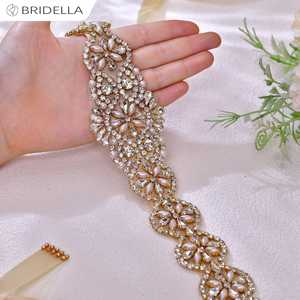 บริเดลลา BS161G เข็มขัดปรับได้สีแชมเปญประดับด้วยพลอยเทียมและมุกสำหรับงานแต่งงานและงานพิธีการ - Product Image 3