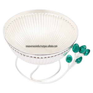 Nouveau bol rond en fil côtelé plaqué argent avec bourgeons en résine verte Pièce d'accent unique idéale pour mariage, fête et décoration intérieure - Product Image 5