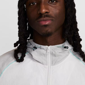 Chaqueta de fútbol con capucha de satén vintage unisex logotipo bordado personalizado cortavientos impermeable cierre de cremallera invierno ecológico - Product Image 3