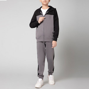 Chándal para niños Conjunto atlético de dos piezas fácil de usar con piernas cónicas Traje cómodo y flexible - Product Image 2