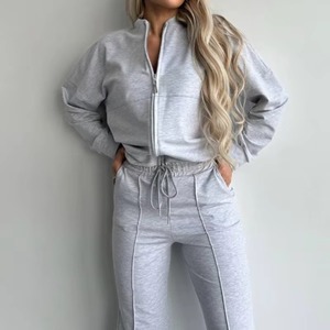 Venta al por mayor de chándales de gran tamaño en blanco de lujo con nuevo diseño deportivo informal pesado unisex con logotipo personalizado para mujer - Product Image 2
