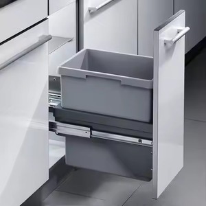 Armoire de cuisine en bois de bouleau massif de style américain, fabriquée en usine au Vietnam, design personnalisé, prix de gros - Product Image 2