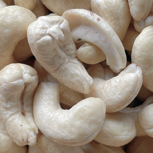 Offre Spéciale 2023 Noix de cajou brutes WW240 Noix de cajou Noix de cajou WW180, WW240, WW320 SANTIGO prêt à expédier - Product Image 1