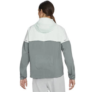 Coupe-vent pour hommes en gros de couleur unie de nouveau style veste respirante légère pour l'extérieur - Product Image 5