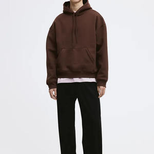 Sudadera con capucha cómoda de color marrón oscuro para hombre, de algodón grueso, con hombros caídos y puños acanalados. - Product Image 6