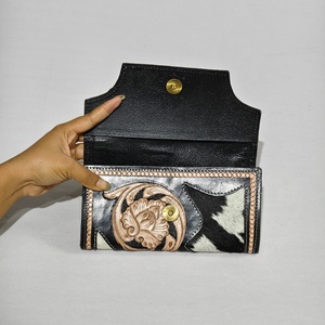 Manufacturer Factory Supply Wholesale Hand Tooled Genuine Leather <b>Wristlet</b> Clutches Floral Card & Cash Holder Wallet for Women - Product Image 4