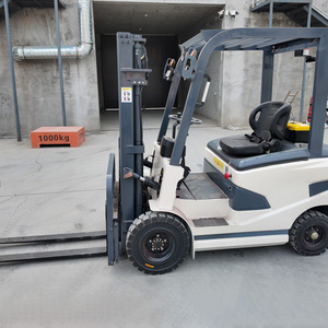 Внедорожный вилочный погрузчик на аккумуляторе для перемещения грузов на открытом воздухе, с пневматическими колесами, для использования на складе, грузоподъемность 2 тонны, с приподнятым шасси, высокая производительность - Product Image 5