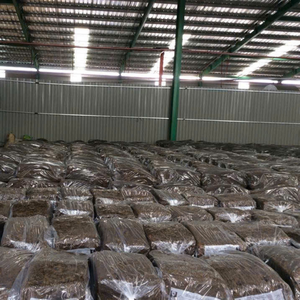 Vietnamita Confiable SVR 10-Bloque de goma limpio y duradero utilizado en la fabricación de neumáticos de Vietnam - Product Image 4