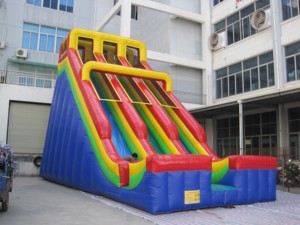 Grand toboggan gonflable en PVC pour usage universel, locations commerciales et événements festifs - Product Image 2