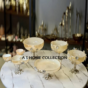 Juego de 2 cuencos decorativos para el hogar de Metal de aluminio chapado en oro, cuencos para servir personalizados ecológicos, textura de lujo elegante moderna - Product Image 3