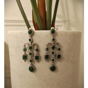 Pendientes de Araña con Diseño Tribal Victoriano, Patrón Geométrico, Colgante de Moda en Cobre y Jade, Estilo Religioso - Product Image 1