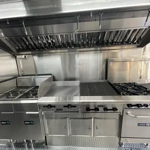 Camion de restauration d'occasion disponible à la vente, entièrement équipé : cuisine mobile pour tacos, chariot à pizza, chariot à café, camion à glaces, camion à barbecue. En stock. - Product Image 4