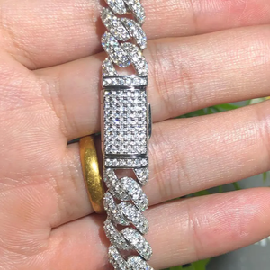 Pulsera Cubana de Lujo con Incrustaciones de Diamantes Moissanite VVS, Plata 925, Joyería de Muñeca Estilo Hip Hop - Product Image 4