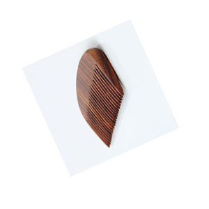 Peigne à barbe en bois massif de qualité supérieure disponible à bon prix - Product Image 6