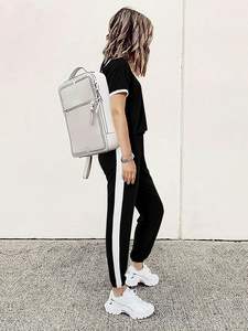 Ensemble de survêtement 2 pièces pour femmes noires, été 2025, hauts à manches courtes, pantalon long de voyage, ensemble de jogging décontracté - Product Image 4