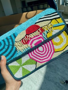 กระเป๋าลูกปัดเพชรสีเงินแวววาวขายส่ง - Product Image 4