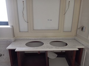 Vanidad Mesa Baño Vanidades Con Cuarzo Artificial Superficie Sólida Piedra Superior Con Gabinete VIETNAM - Product Image 2