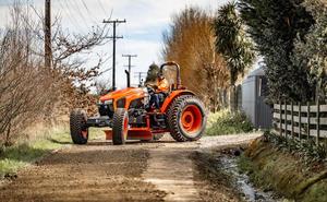 Nuevo Tractor de Ruedas NEILO M5111 de 110 CV, 4x4, con ROPS, Bomba, Motor y Componentes Centrales de la Caja de Cambios - Product Image 6