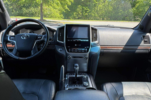 โตโยต้า แลนด์ ครุยเซอร์ รุ่นเฮอริเทจ ปี 2021 มือสอง พร้อมจัดส่ง - Product Image 3