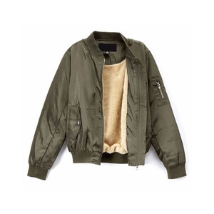 Streetwear au design moderne et épuré Blouson aviateur matelassé avec poignets côtelés Blouson aviateur léger et décontracté pour hommes - Product Image 1