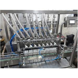 Machine automatique de remplissage et de bouchage d'huile comestible pour les applications intégrées de mise en bouteille et d'emballage d'huile, disponible à la vente - Product Image 2