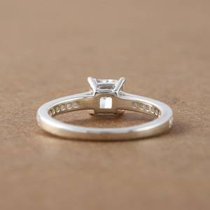 2ct Princess Cut Lab Grown Diamond Pave Setting Anillo de compromiso Lujoso anillo de compromiso de platino Anillo de regalo para mujer - Product Image 4