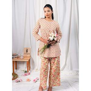 ชุดเซ็ตผ้าฝ้ายพิมพ์ลายบล็อกสีขาวแดง แขนสามส่วน - Product Image 6