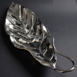 Cuenco de Metal clásico hecho a mano con tapa de madera Cuenco de servicio de forma redonda de nuevo diseño para comida en fiestas Trabajo elegante de plata gratis - Product Image 2