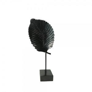 Mesa de escritorio con escultura de hoja moderna, escultura artística en negro, mate, recubierto de polvo, hecha a mano - Product Image 1