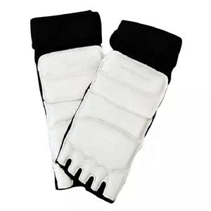 Prix d'usine pour les protège-pieds droits de taekwondo pour hommes en EVA bleu approuvés WTF - Product Image 4