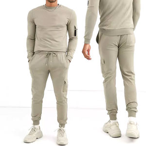 Conception personnalisée Adulte Jogger lourd Survêtement Ensemble Meilleure Qualité Solide Motif Vêtements de Sport Pour L'hiver Costume Écologique - Product Image 1