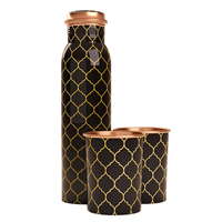 Bouteille d'eau en cuivre pur à 100% avec finition noire mate durable, design martelé de haute qualité, pour boire directement en extérieur