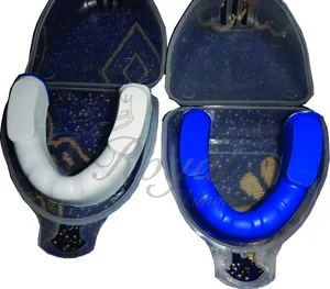 カスタムロゴエヴァマウスガードバスケットボールフットボールゴム素材安全歯保護ボクシングマウスガードマウスガードボックス付き