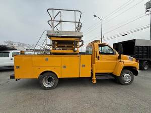 Camión Tractor de Servicio Pesado para Carretera 6x4 Equipado con Plataforma Elevadora de Tijera/Cesta, Diésel, para Operaciones de Flota - Product Image 3