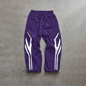 กางเกงซับเหงื่อผ้าฝ้ายเทอร์รี่สำหรับผู้ชายโอเวอร์ไซส์พิมพ์ลายเอวกลางสไตล์ลำลอง - Product Image 1