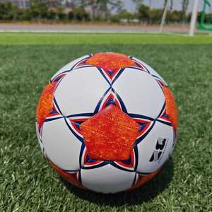 Ballon de football avec logo personnalisé Ballon de football à thermorésistance PU Cuir synthétique Polyuréthane Ballon de football à thermorésistance - Product Image 3