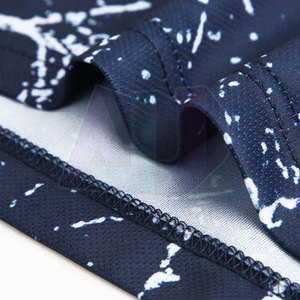 Uniforme de Baloncesto Duradero de Talla Grande, Transpirable, Ligero, que Absorbe la Humedad, Material 100% Poliéster para Entrenamiento Oficial - Product Image 6