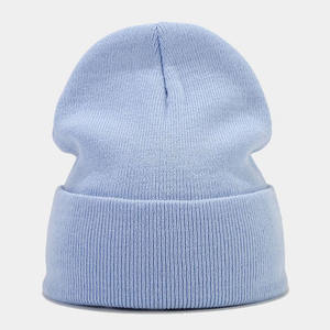 Gorros de Punto Acrílicos de Alta Calidad Premium con Logotipo Personalizado, Gorros Deportivos Cortos con Puño para Invierno, Gorros con Logotipo Personalizado - Product Image 3