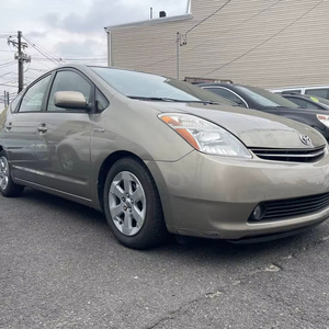 2006 To-y-o-ta Pr_ius FWD - Product Image 1