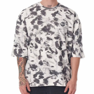 เสื้อยืดโอเวอร์ไซส์สีใหม่มาแรง ทนทาน คุณภาพสูง ระบายอากาศได้ดี เป็นมิตรกับสิ่งแวดล้อม สีสันปรับแต่งได้ ผลิตจากโพลีเอสเตอร์/คอตตอน สไตล์ลำลองสำหรับผู้ชาย - Product Image 1